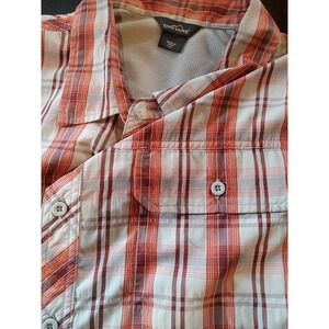 Eddie Bauer Travex Shirt Mens 2XL Red Gray Plaid Button Up Short Sleeve Casual